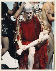 Peter O'Toole em Calígula (1979)